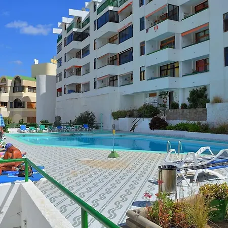 100 Meters From Puerto Rico Апартаменты
